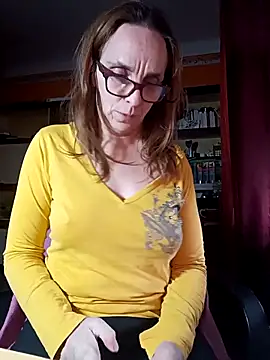 Dettybitch40 online show from 16, 10, 2025