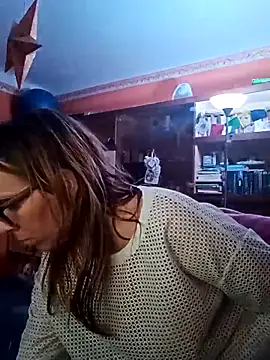 Dettybitch40 online show from 7, 11, 2025