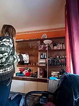 Dettybitch40 online show from 4, 10, 2025