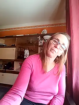 Dettybitch40 online show from 26, 10, 2025