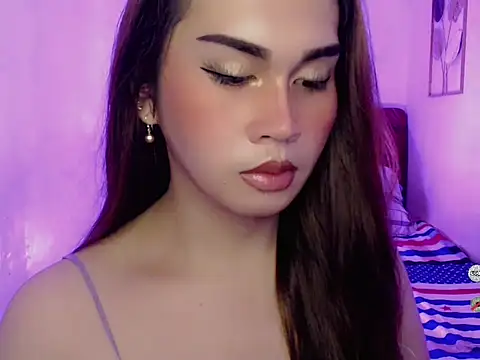 Snapshot of AlodiaOfCums chatting on 25, 9, 2025 AlodiaOfCums online show from 25, 9, 2025