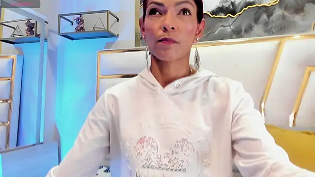 HannaPetit online show from 27, 2, 2026