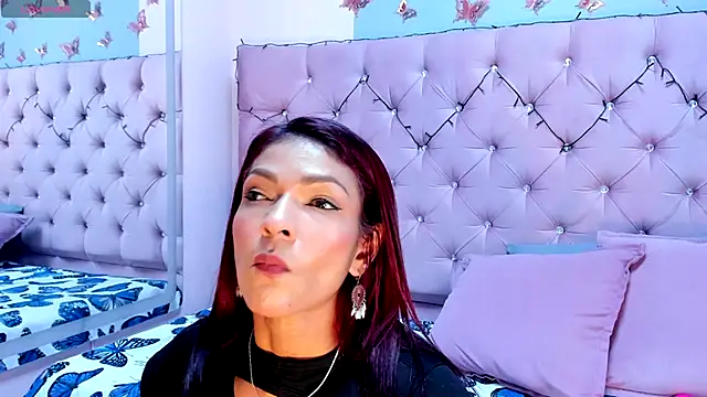 HannaPetit online show from 17, 12, 2025