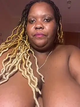 Snapshot of Michyboldy chatting on 18, 2, 2025 Michyboldy online show from 18, 2, 2025