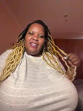 Snapshot of Michyboldy chatting on 17, 2, 2025 Michyboldy online show from 17, 2, 2025