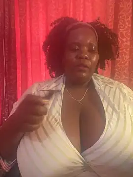 Snapshot of Michyboldy chatting on 29, 9, 2025 Michyboldy online show from 29, 9, 2025