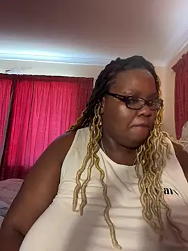 Snapshot of Michyboldy chatting on 25, 2, 2025 Michyboldy online show from 25, 2, 2025