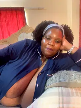 Snapshot of Michyboldy chatting on 9, 9, 2025 Michyboldy online show from 9, 9, 2025