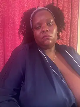 Snapshot of Michyboldy chatting on 16, 9, 2025 Michyboldy online show from 16, 9, 2025