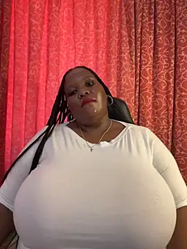 Snapshot of Michyboldy chatting on 23, 10, 2025 Michyboldy online show from 23, 10, 2025