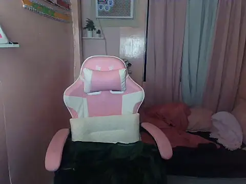 young salsalita online show from 13, 4, 2026