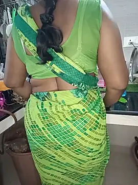 Snapshot of Tamil-hotwife chatting on 15, 7, 2026 Tamil-hotwife online show from 15, 7, 2026