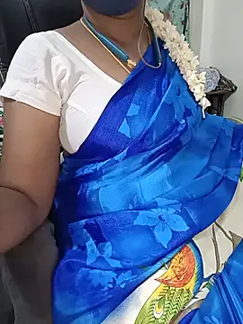 Snapshot of Tamil-hotwife chatting on 18, 7, 2026 Tamil-hotwife online show from 18, 7, 2026