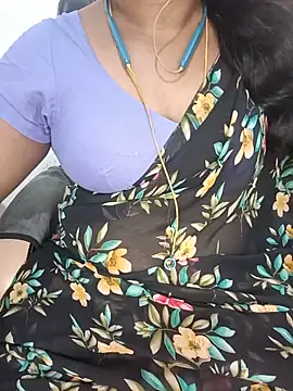 Snapshot of Tamil-hotwife chatting on 20, 6, 2026 Tamil-hotwife online show from 20, 6, 2026