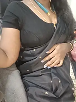 Snapshot of Tamil-hotwife chatting on 20, 7, 2026 Tamil-hotwife online show from 20, 7, 2026