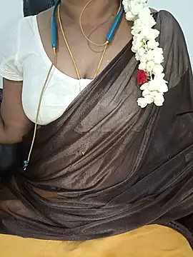 Snapshot of Tamil-hotwife chatting on 23, 6, 2026 Tamil-hotwife online show from 23, 6, 2026