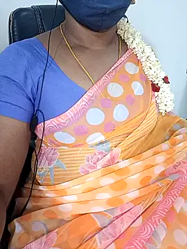 Tamil-hotwife online show from 18, 10, 2025