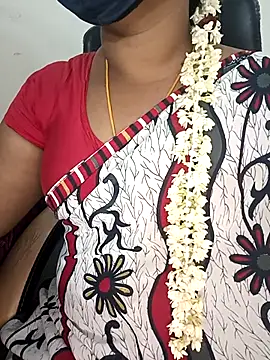 Tamil-hotwife online show from 4, 11, 2025