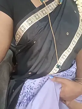Snapshot of Tamil-hotwife chatting on 15, 6, 2026 Tamil-hotwife online show from 15, 6, 2026