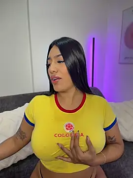 Sara mocca  online show from 28, 4, 2026