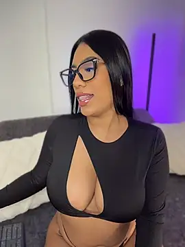 Snapshot of Sara_mocca_ chatting on 25, 6, 2026 Sara mocca online show from 25, 6, 2026