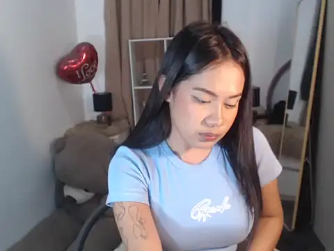 Snapshot of FrancineGarcia chatting on 28, 6, 2026 FrancineGarcia online show from 28, 6, 2026