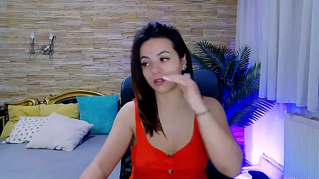 PlayfulElla online show from 24, 2, 2025