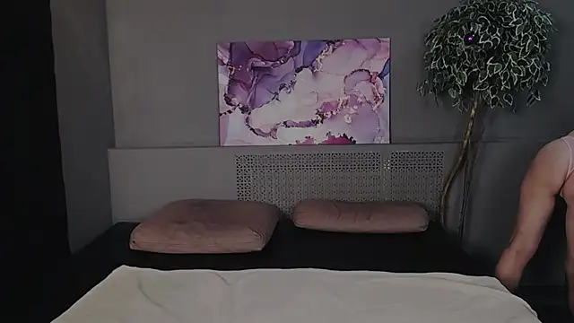 EveLibston online show from 17, 12, 2024