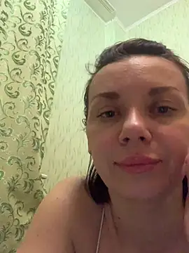 EveLibston online show from 4, 3, 2025