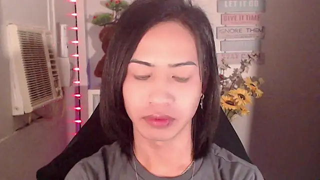 Lemonadexxx online show from 20, 12, 2025