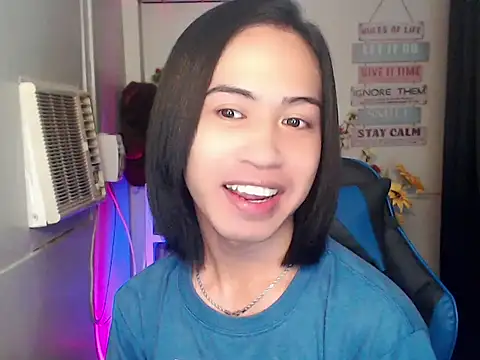 Lemonadexxx online show from 23, 11, 2025