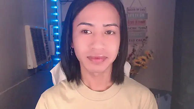 Lemonadexxx online show from 22, 12, 2025