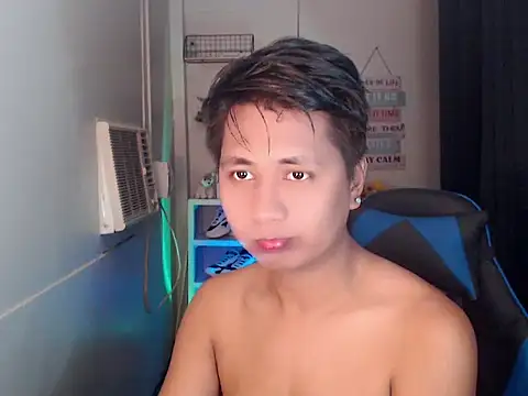 khael moreno online show from 26, 11, 2025