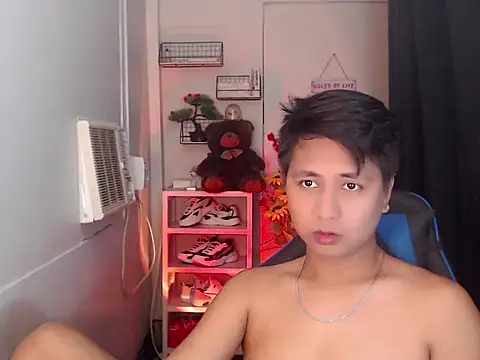 khael moreno online show from 25, 11, 2025