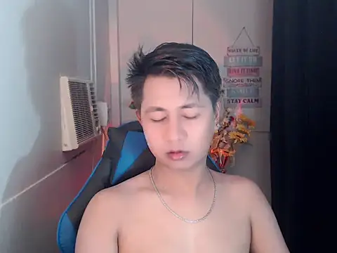 khael moreno online show from 13, 11, 2025