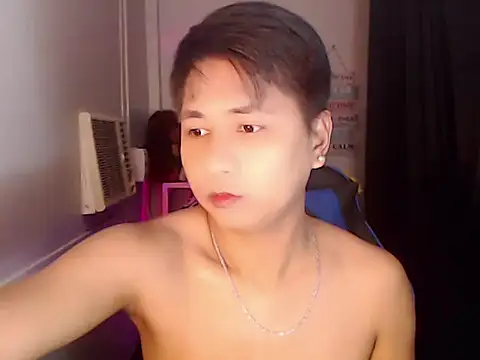 khael moreno online show from 19, 11, 2025