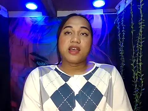 bettina love online show from 23, 11, 2025