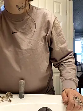 bootiebby online show from 8, 4, 2026