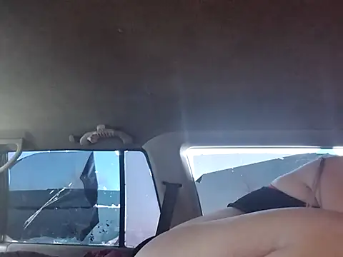 bootiebby online show from 18, 12, 2024