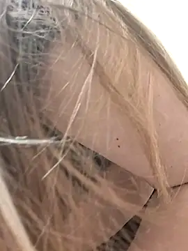 bootiebby online show from 4, 10, 2025