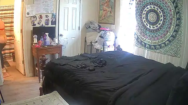 bootiebby online show from 30, 3, 2026