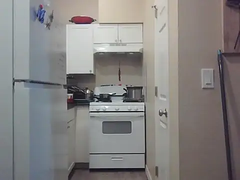 bootiebby online show from 8, 11, 2025