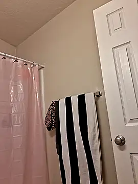 bootiebby online show from 11, 9, 2025