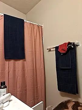 bootiebby online show from 28, 9, 2025