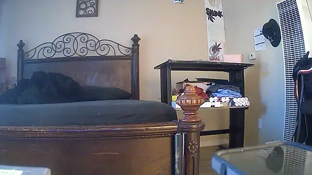 bootiebby online show from 4, 4, 2026