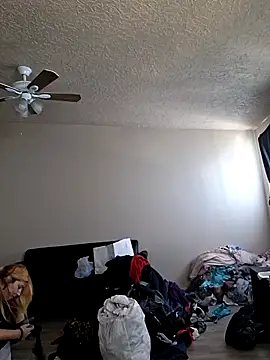 bootiebby online show from 17, 9, 2025