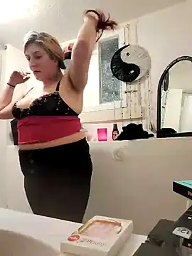 bootiebby online show from 22, 1, 2025