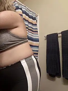 bootiebby online show from 14, 4, 2026