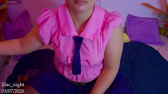 Snapshot of lilac_night33 chatting on 3, 7, 2026 lilac night33 online show from 3, 7, 2026