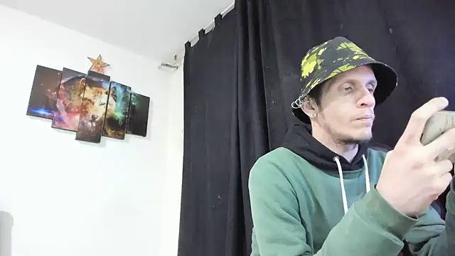 Snapshot of Jeff_Walton@xh chatting on 5, 7, 2026 Jeff Waltonxh online show from 5, 7, 2026